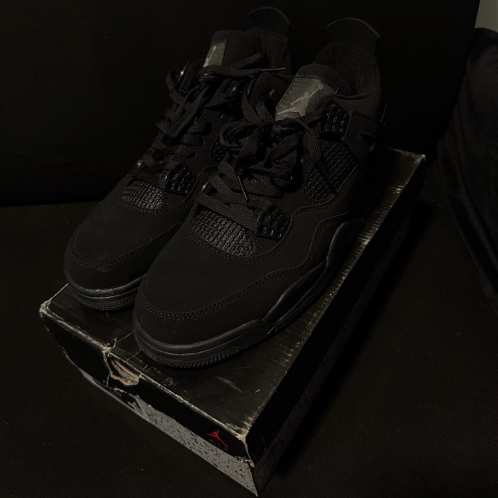 Jordan Men's Black Sneakers